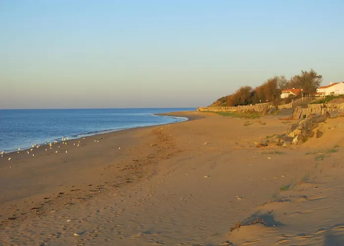 Les Etrilles By Interhome 度假居