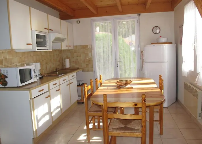 Les Etrilles By Interhome 度假居